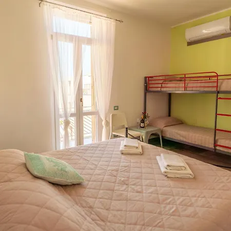 Privatunterkunft Casa Yvona *